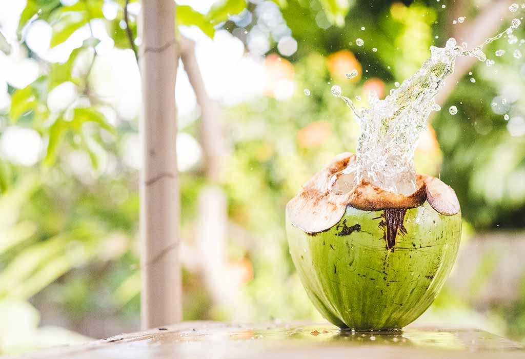 Coconut Water – Good Source of Several Nutrients! Read About it