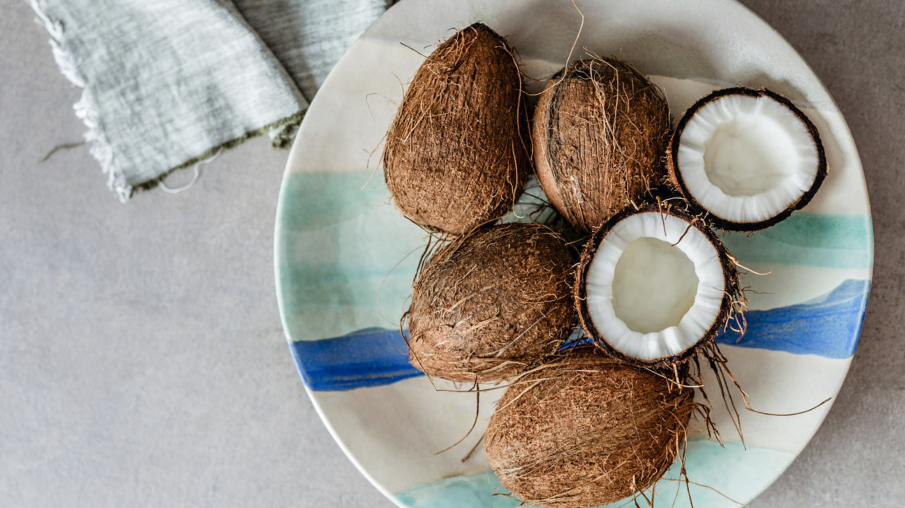 Coconut – Helpful For Health benefits! Read full Reviews